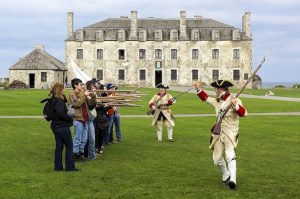 places to visit near niagara falls